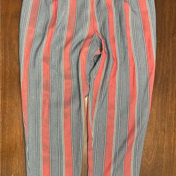 BCBGMaxAzria Women's Red and Gray Striped Cropped Pants - Picture 5 of 5